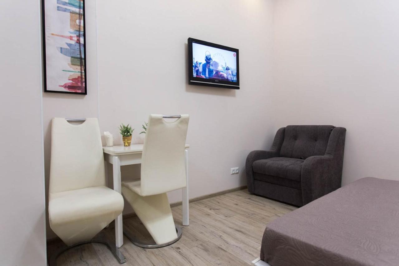 New Apartments In The City Center - Kuznechna Str. 26/1 Charków Zewnętrze zdjęcie