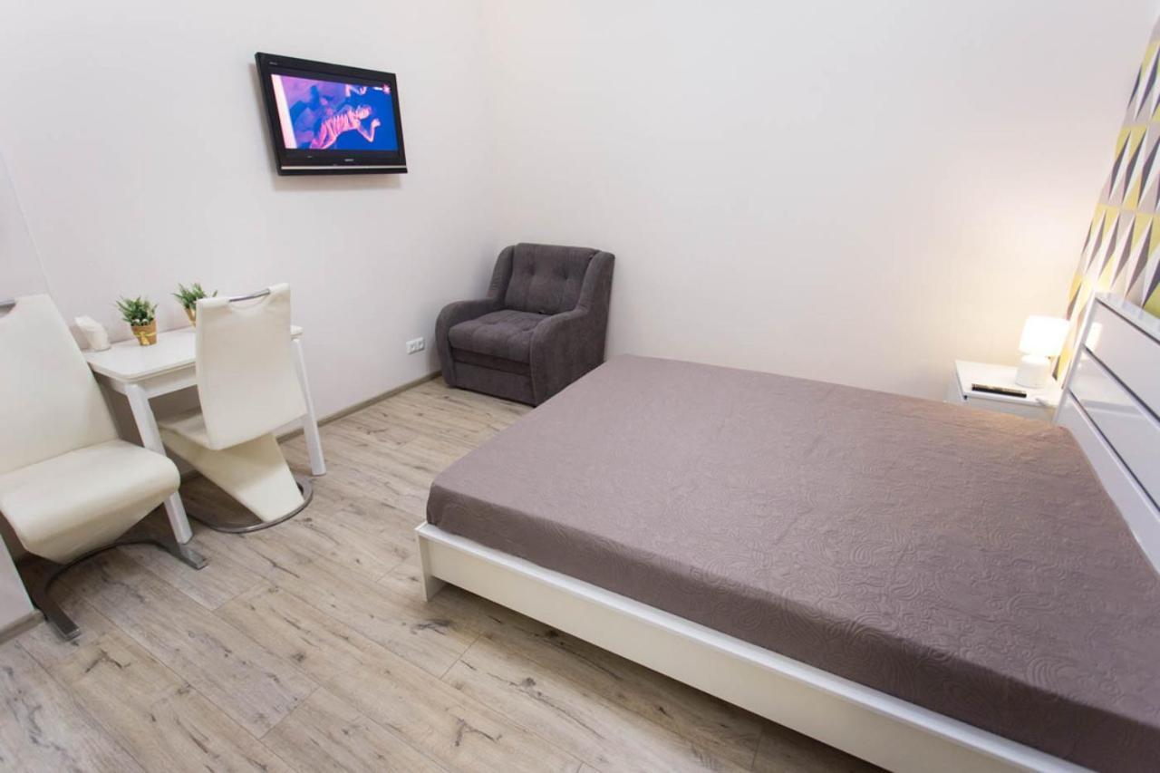 New Apartments In The City Center - Kuznechna Str. 26/1 Charków Zewnętrze zdjęcie